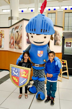 Mike the Knight with Anniyah and Asim Hussain.